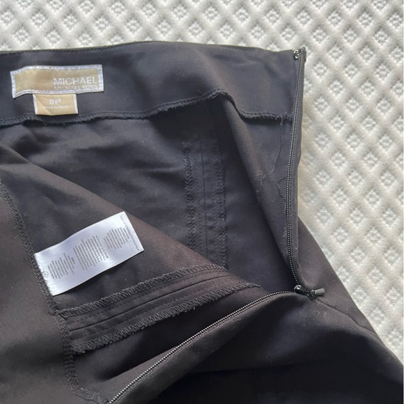 2 Skirt Bundle: A Taylor/B Republic - Picture 6 of 15